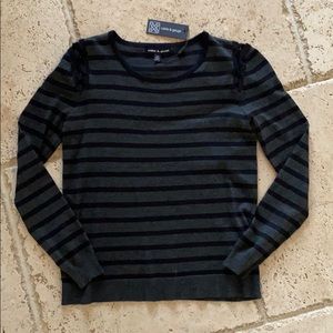 NWT Cable & Gauge sweater